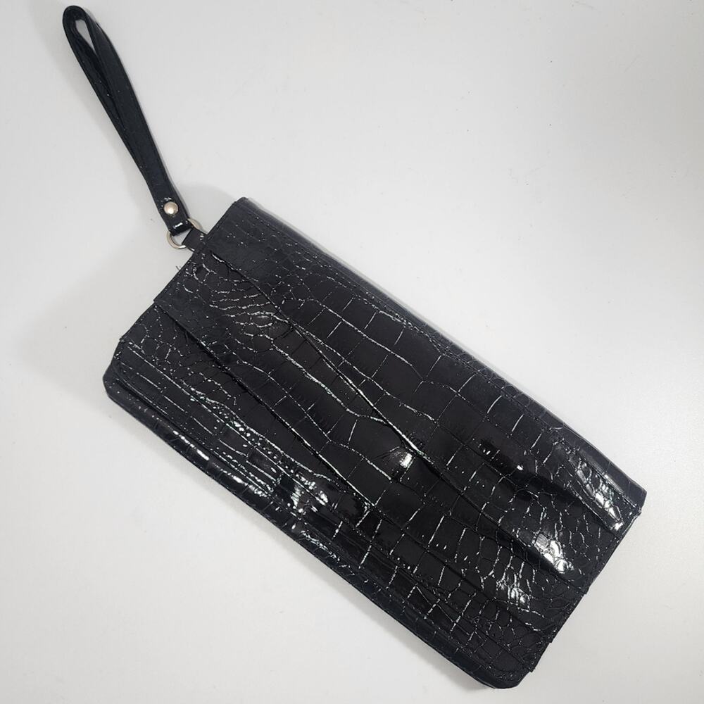 🌻3 for $18 Black Faux Leather Wristlet